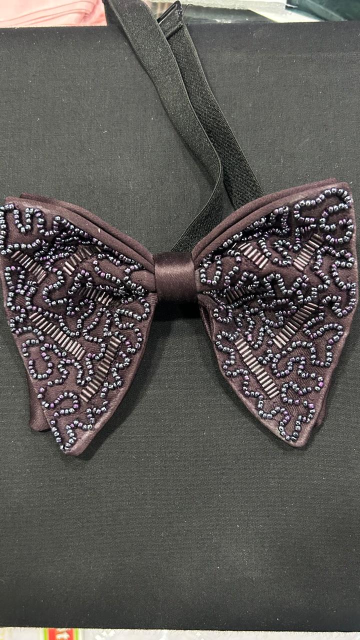 Hand Work Butterfly Bow-Tie Wine